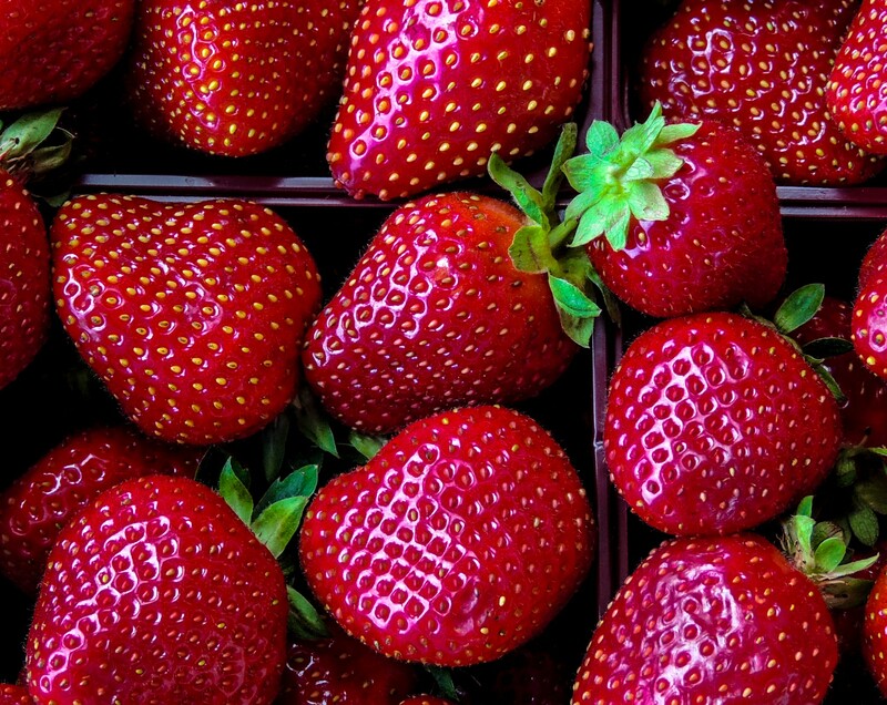 Fraises Fruits et légumes du mois de Juillet TAJAN Laura Diététicienne Nutritionniste